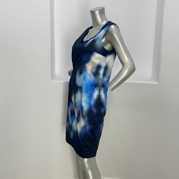 Elie Tahari Sleeveless Sheath Dress Blue Tie Dye Print Size 8 - Picture 4 of 10
